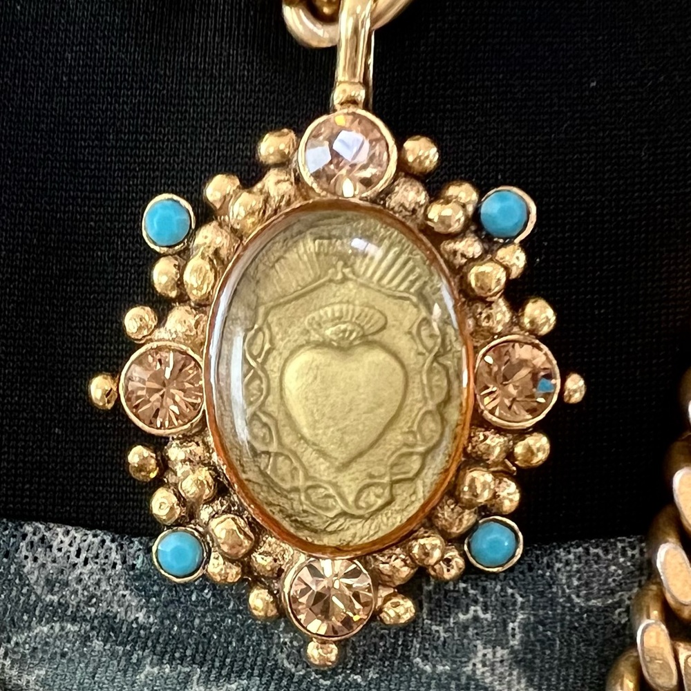 VSA Rare SACRED HEART Cloister Pendant with VSA Ball Chain